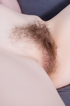 So Delicious Bushes On My Pussy - Enid